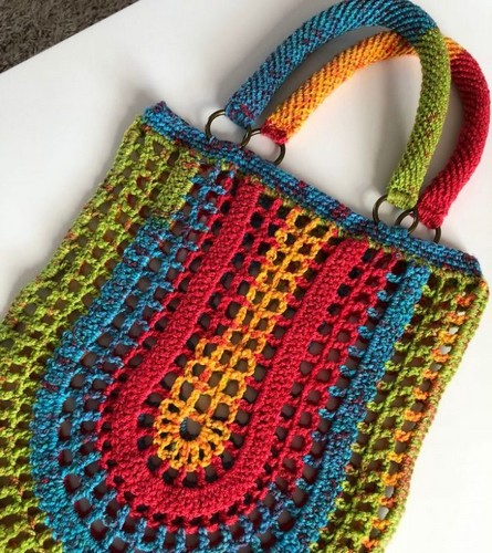 Bolsa en Crochet Verano Elaborada en Punto Calado ⋆ Manualidades DIYManualidades Y DIY