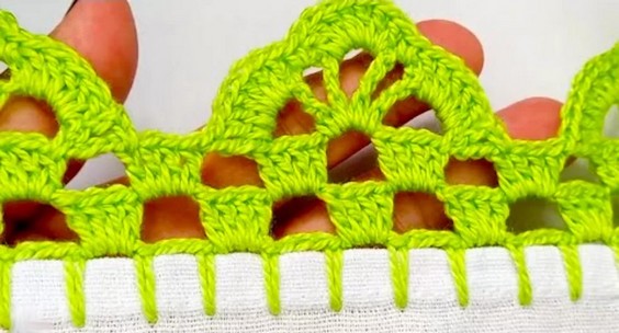 tejer puntillas en crochet verdes